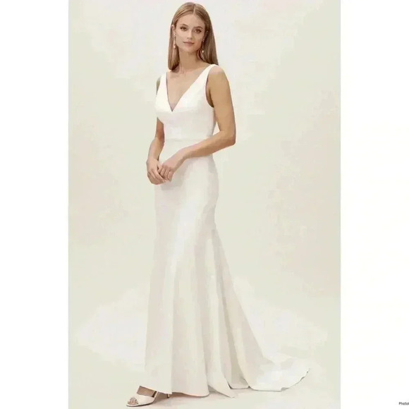 BHLDN V-Neck Maxi Dress White Bridesmaid Wedding Size 4 - Picture 1 of 15